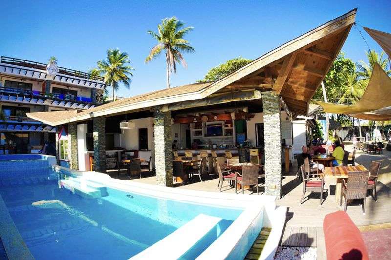Front Loop Restaurant
